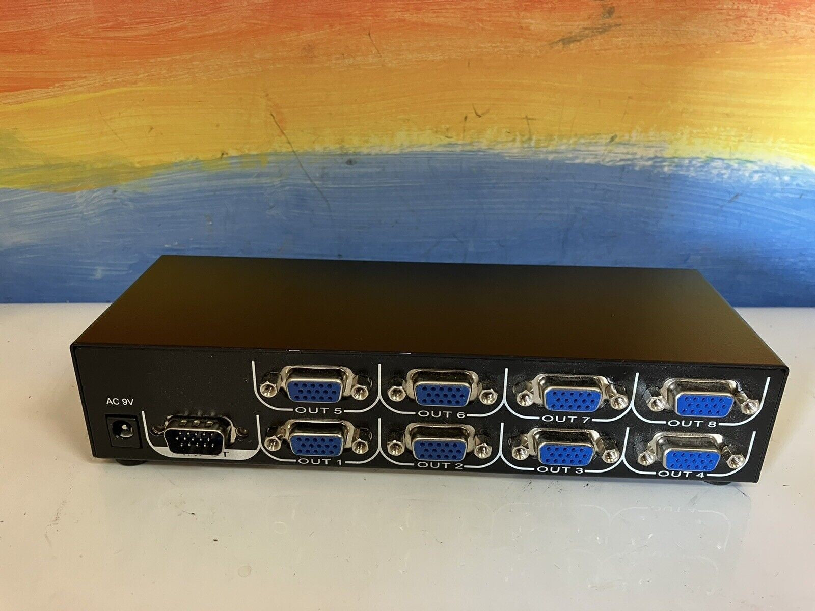 ~ StarTech ST128PRO 8-Port High Resolution Video Splitter D6F3E1D671