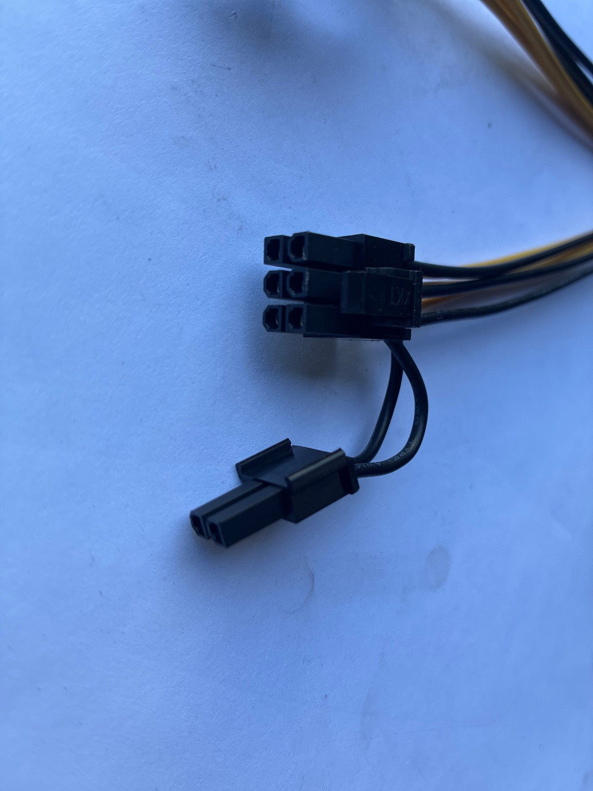 🔥 6-Pin PCIe to Dual 6+2-Pin GPU Power Splitter Y-Cable Black Yellow