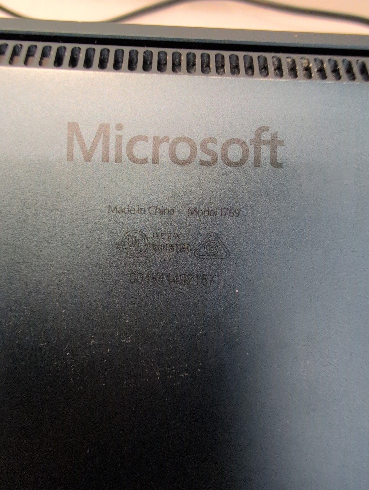 🎸 Microsoft Surface Laptop 2 1769 13.5" i7-8650U 16GB 512GB SSD Win11