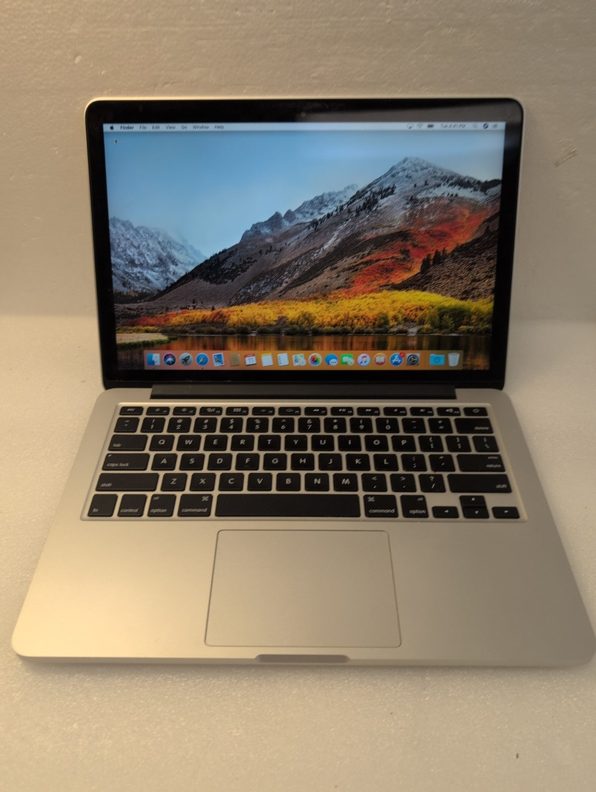 🎸 Apple MacBook Pro 13" A1502 Retina 2015 i5-2.7GHz/ 8GB /128GB SSD （No AC）