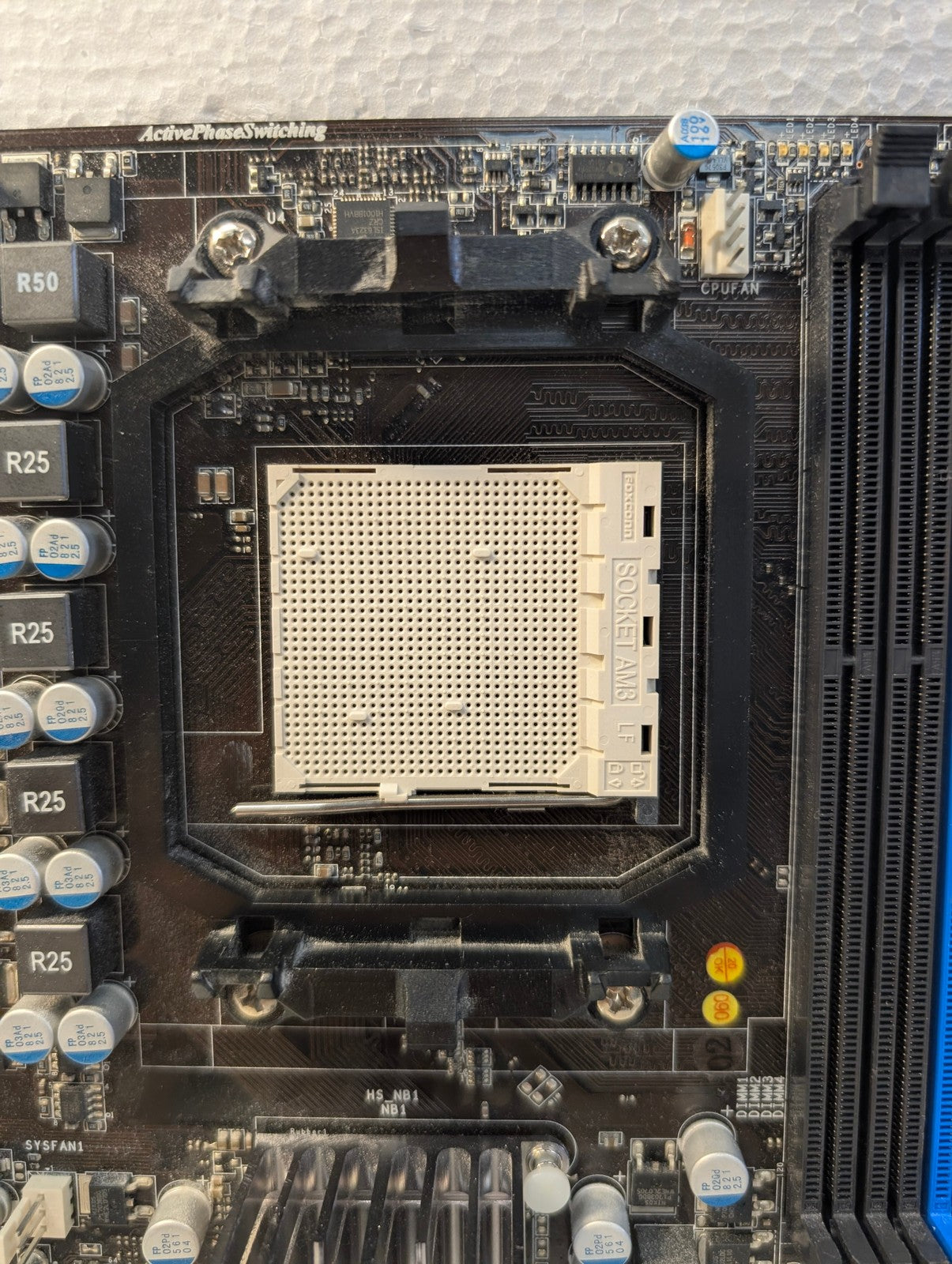 MSI 770-G45 AM3 ATX Motherboard MS-7599 Ver 2.0 DDR3 with I/O Shield -