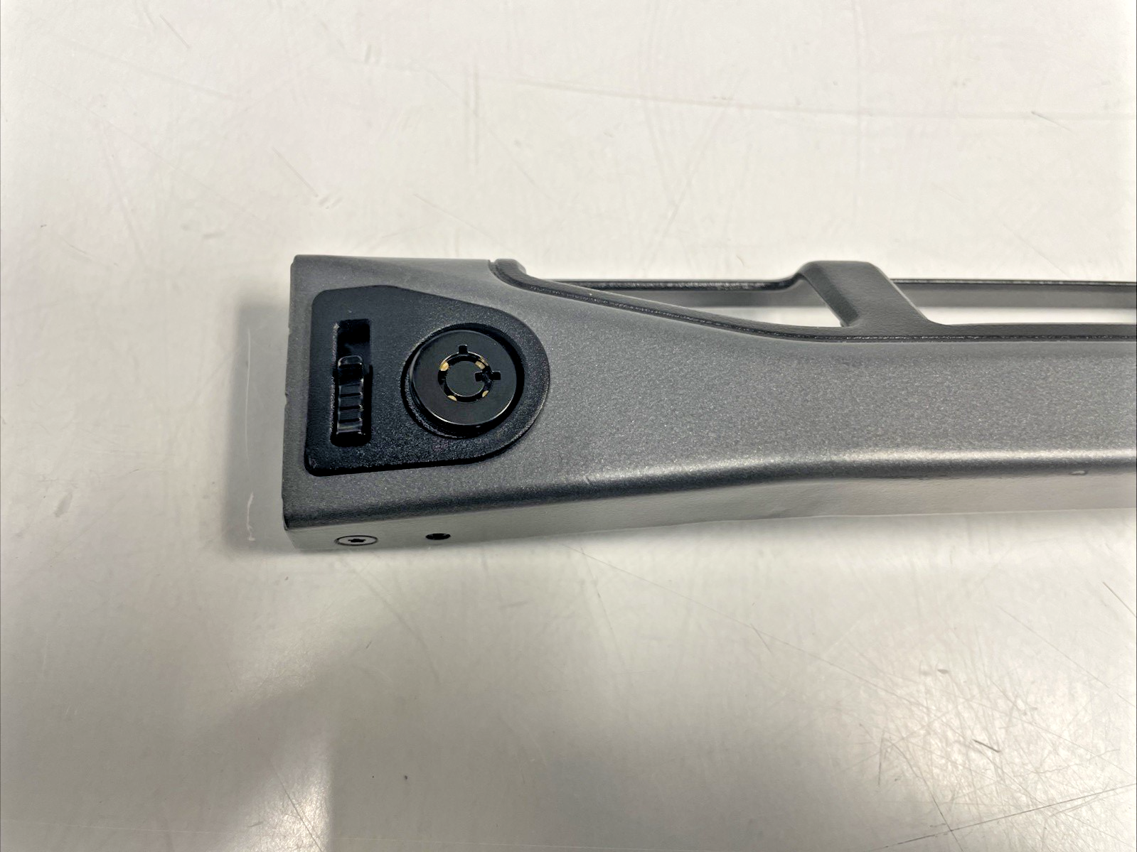 🔥 Dell PoweEdge R620 Server Front Panel Faceplate Baffle No key  +