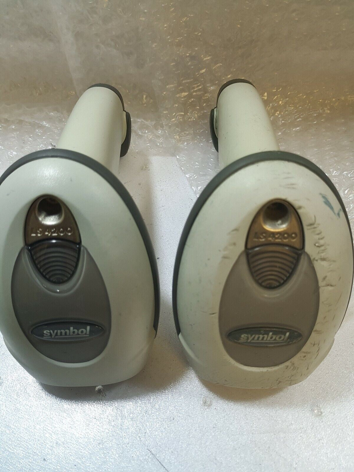 - 2x  Symbol LS4208 - SR20001ZZ USB Barcode  Scanner  w/ USB CABLE