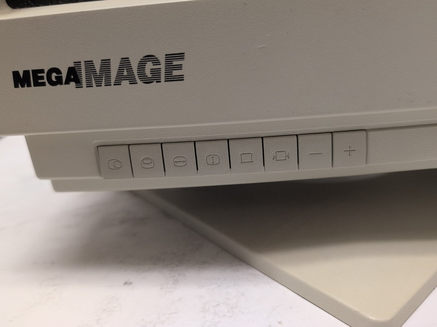 🔥 MEGA IMAGE S15MG 15" Color Display CRT Monitor (9 PIN Video PORT) -