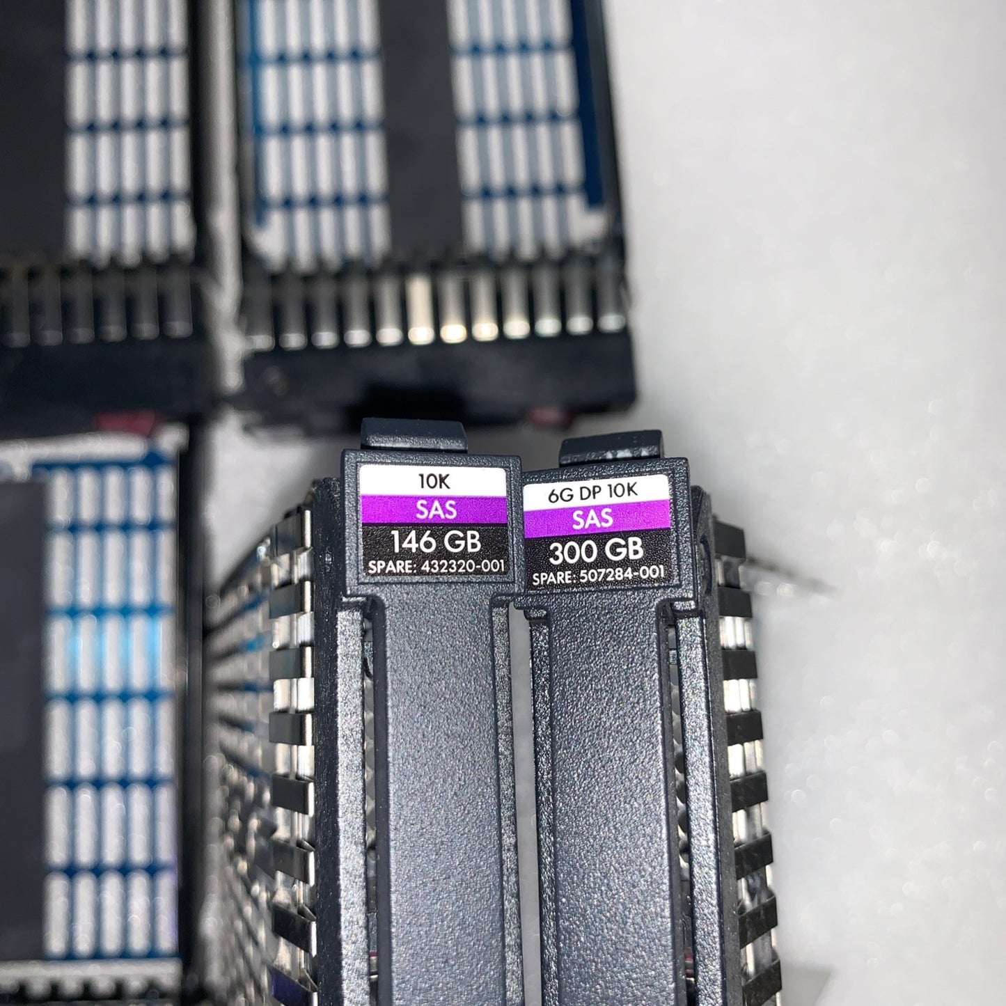 (16x)  HP  2.5" HDD Tray Caddy 432320-001  507284-001  + screws