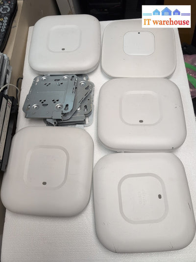 5x Cisco AIR-CAP2702I-A-K9 Aironet Access Point w/ Mounting Hardware -