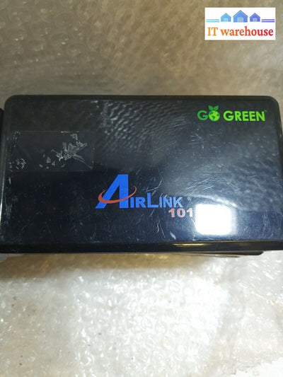 - 8x AirLink 101 8-port 10/100/1000  Green Switch AGSW802 (NO ADAPTER)