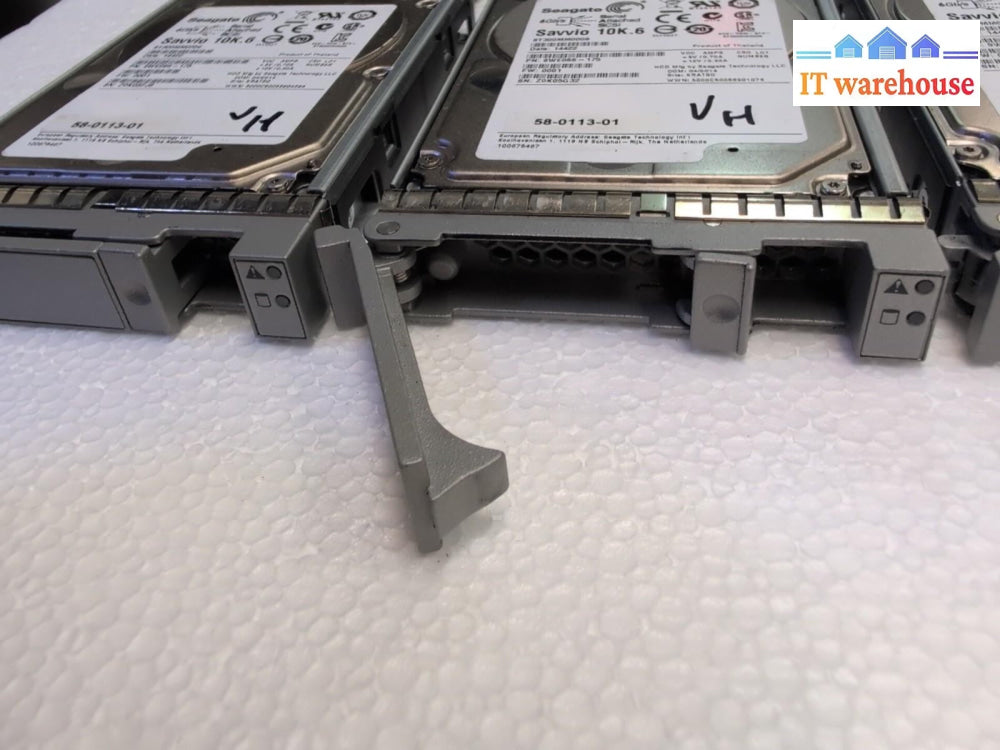 8x Seagate ST300MM0006 300 GB SAS 2.5"  Server HDD W/Caddy A03-D300GA2 Tested -