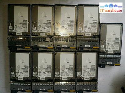 9 x NetApp 17R6348 HUS103014FLF210 147GB 10K Fiber HDD with Tray 108-00030 @@@