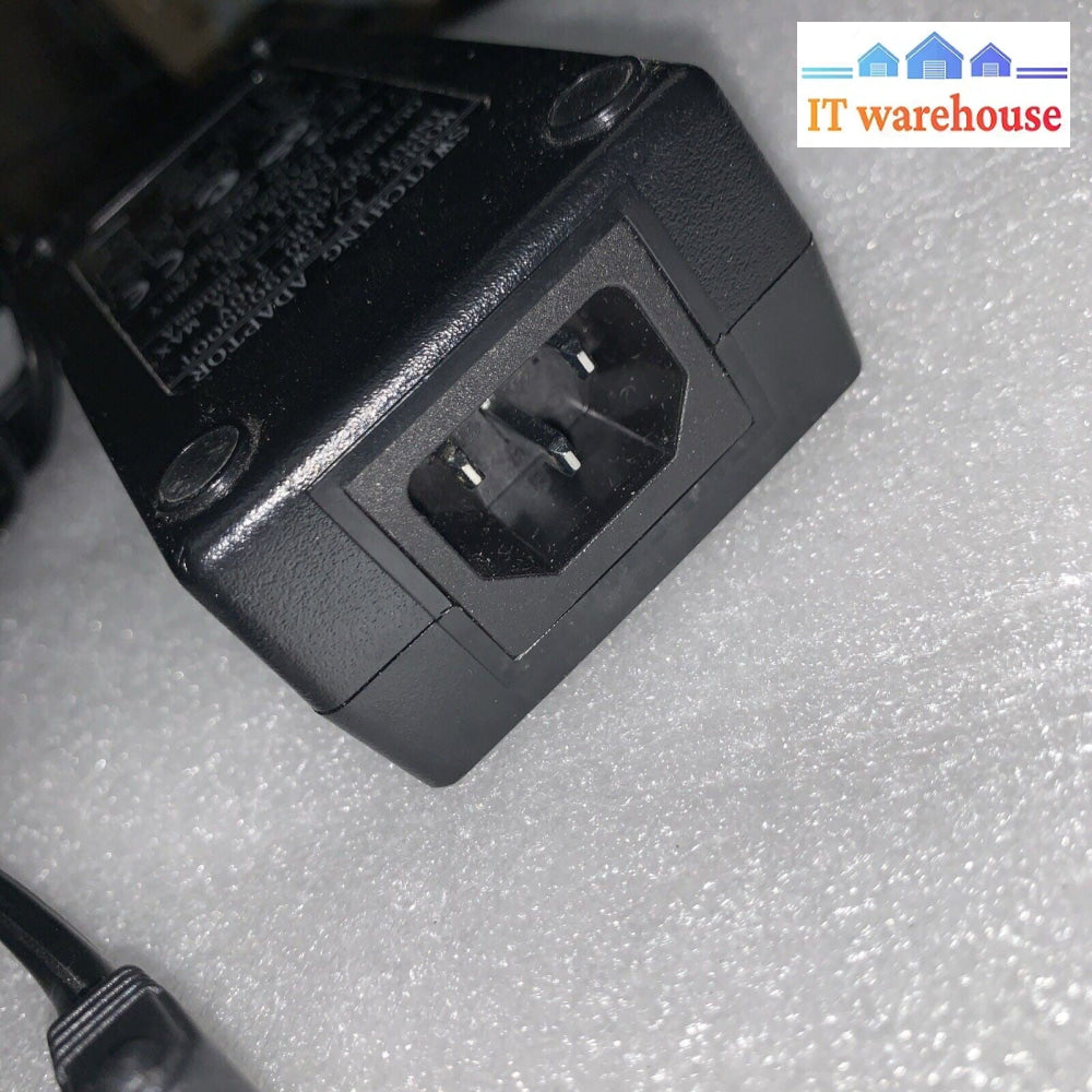 AC Adapter Fujia FJ-SW1903000T 19V 3A(3000mA) Charger Power Supply 5.5mm