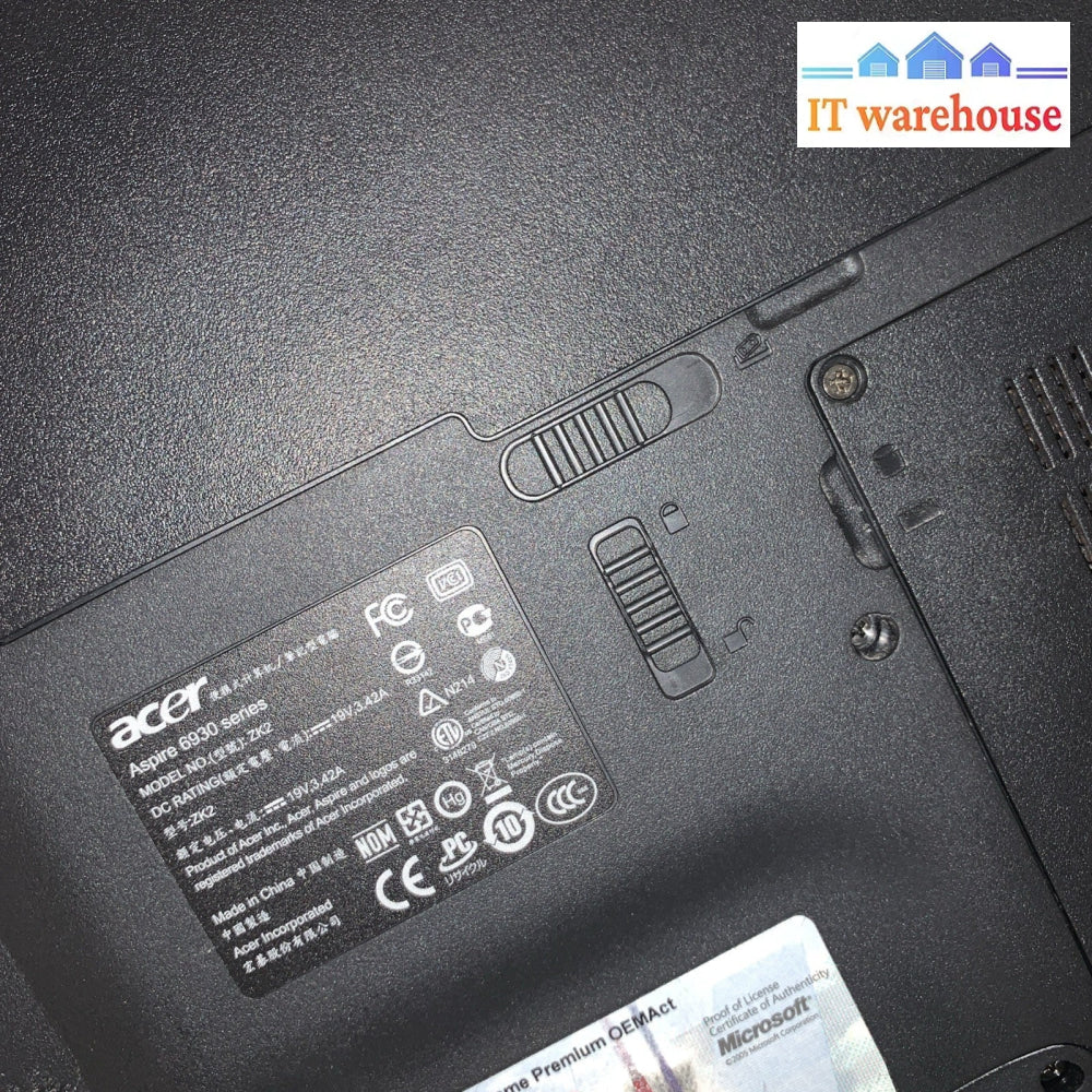 Acer 6930 C2D T6400 2GB 640GB WindowsXP Pro SP3