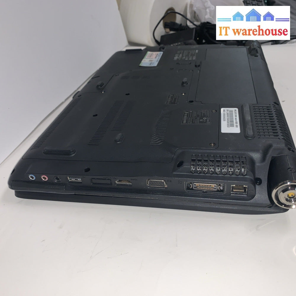 Acer 6930 C2D T6400 2GB 640GB WindowsXP Pro SP3