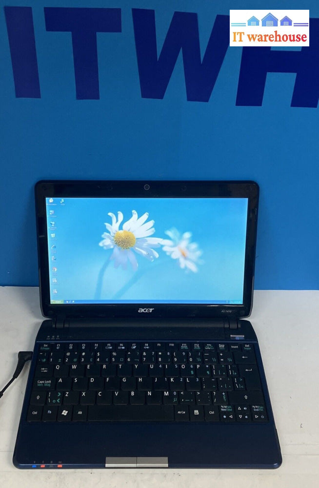 Acer Aspire 1410 14" Laptop Intel Core 2 CPU, 3GB RAM, 250GB HDD (Bad Battery) ~