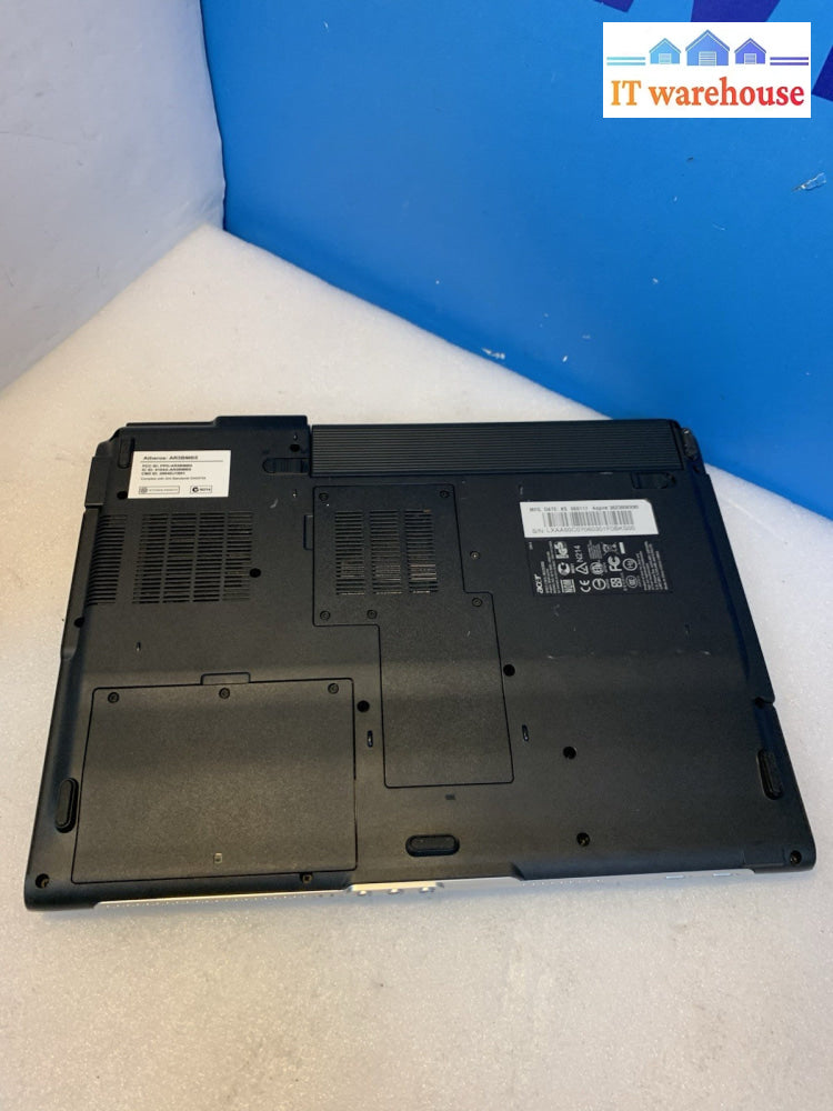 Acer Aspire 3623NWXMi Celeron 1.5GHZ 512MB 40GB laptop Windows XP pro SP3