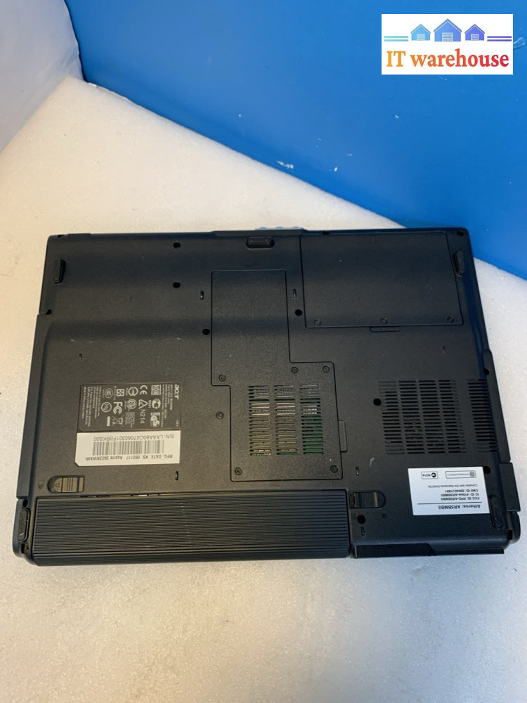 Acer Aspire 3623NWXMi Celeron 1.5GHZ 512MB 40GB laptop Windows XP pro SP3
