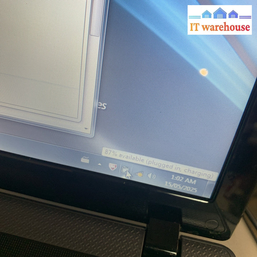 Acer Aspire 5733Z 15.6” Intel Pentium Laptop Windows 7 With Charger