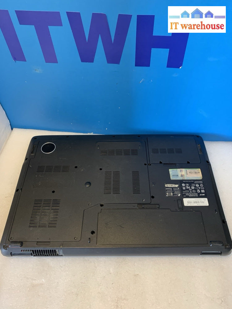 Acer aspire 8730 18.4" C2D T6600 4GB 120GB SSD+ 1TB HD 9600GT Windows 7 Home