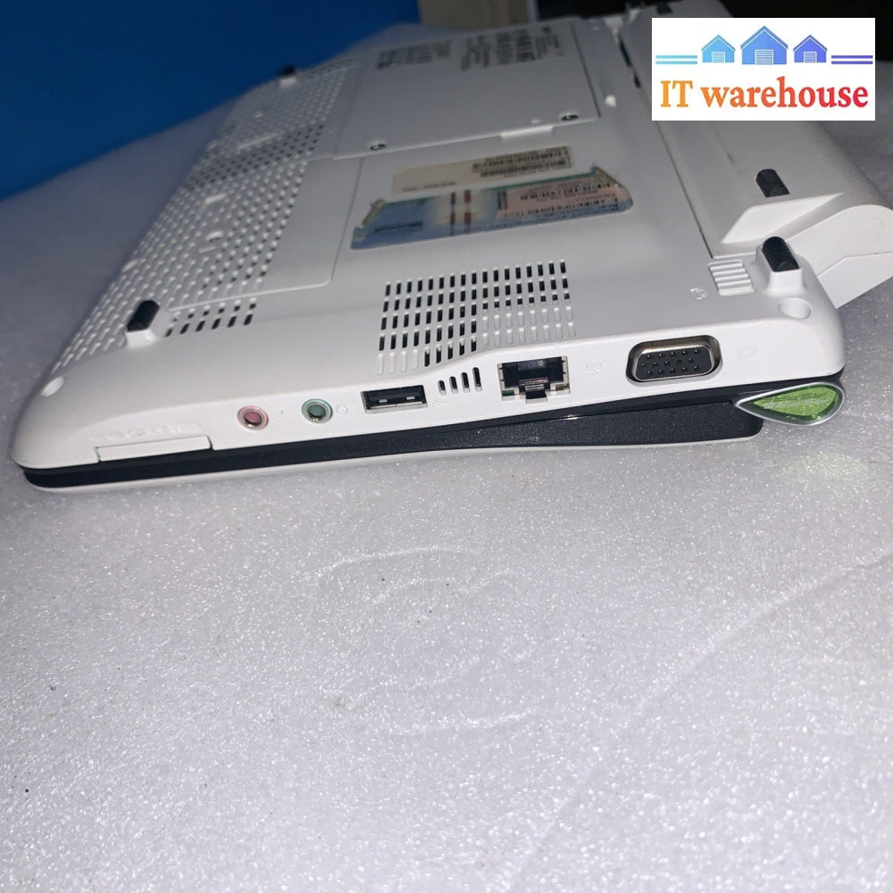 Acer Aspire One KAV10 Intel Atom N270 2GB RAM 160GB Windows XP (Good battery)