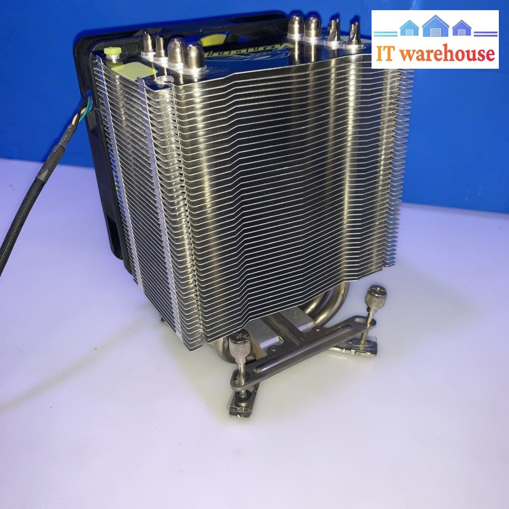 Akasa Venom CPU Heatsink Fan 775/1366/1156  4-pin power cable