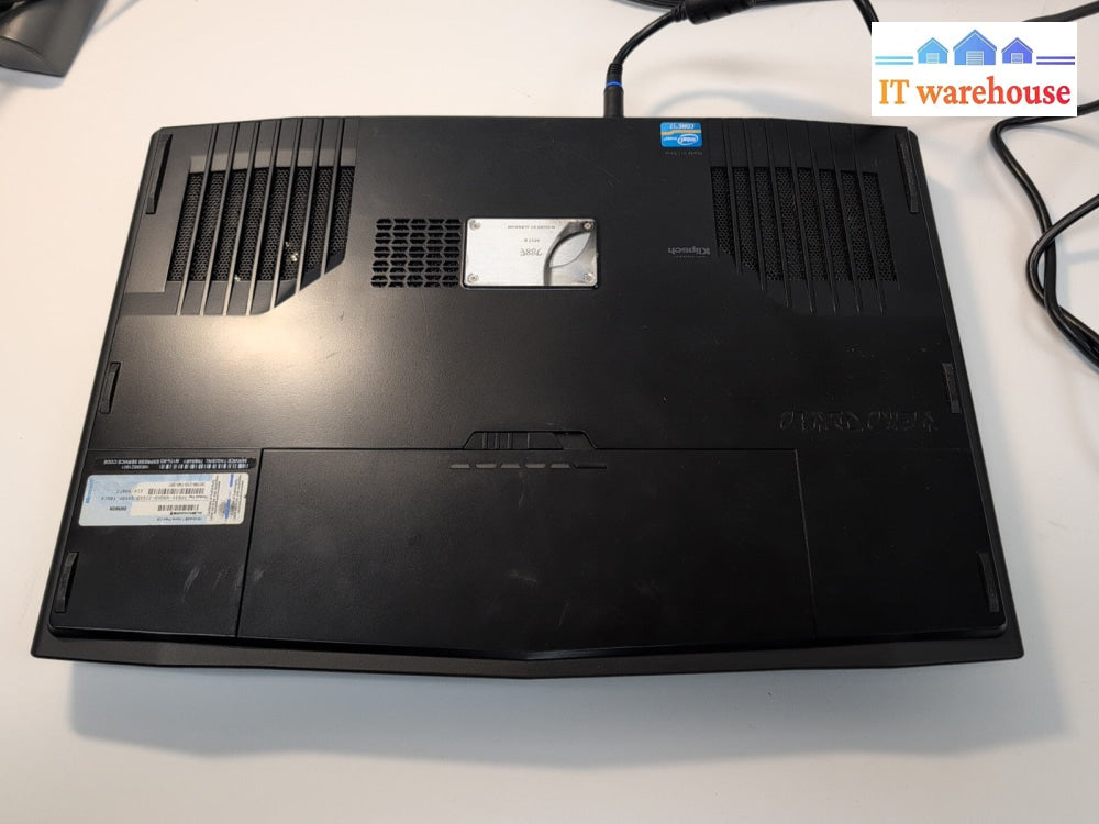 Alienware M17X 17. 3" Gaming Laptop i7-2760QM/16GB/ 480G SSD/Radeon 6900M/Win10-