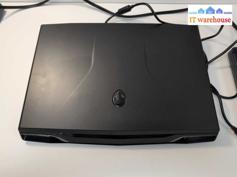 Alienware M17X 17. 3" Gaming Laptop i7-2760QM/16GB/ 480G SSD/Radeon 6900M/Win10-