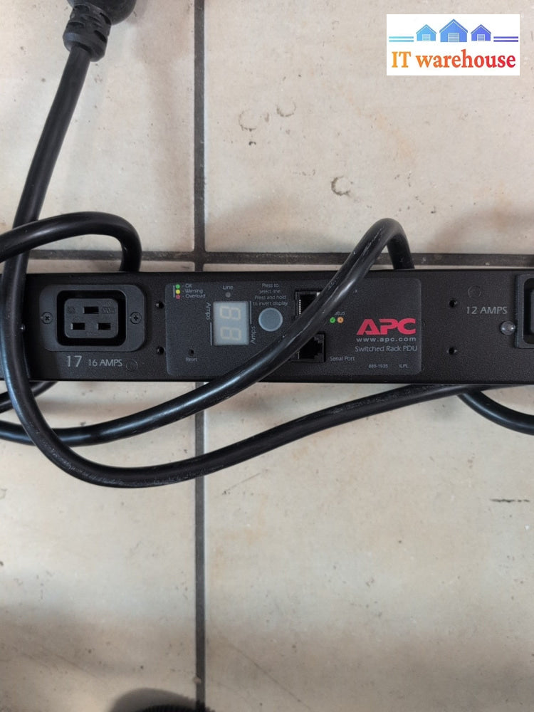 APC AP7940 Switched Rack PDU Input: 20A - 200/208VAC (LOCAL PICKUP ONLY)  -