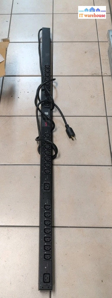 APC AP7940 Switched Rack PDU Input: 20A - 200/208VAC (LOCAL PICKUP ONLY)  -