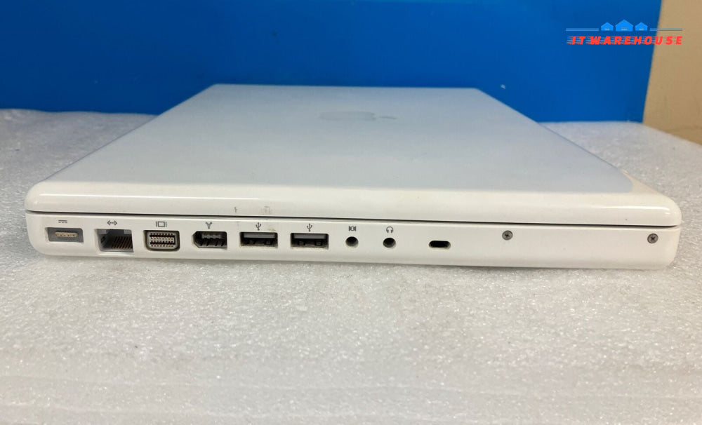 Apple 13" A1181 Late 2007 MacBook C2D CPU / 1GB RAM / 120GB HDD / No Battery ~