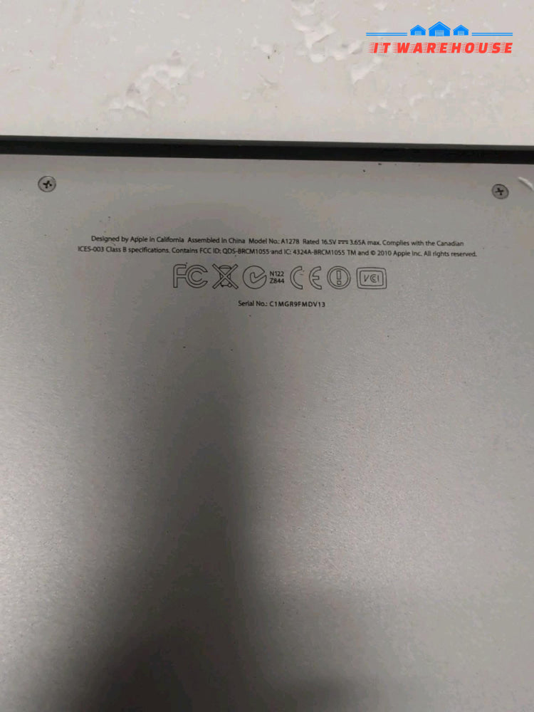 Apple A1278 13" Macbook Pro 2011 /i5 - 2.4GHz/8GB RAM/ 240GB SSD/10.13 (*READ) -