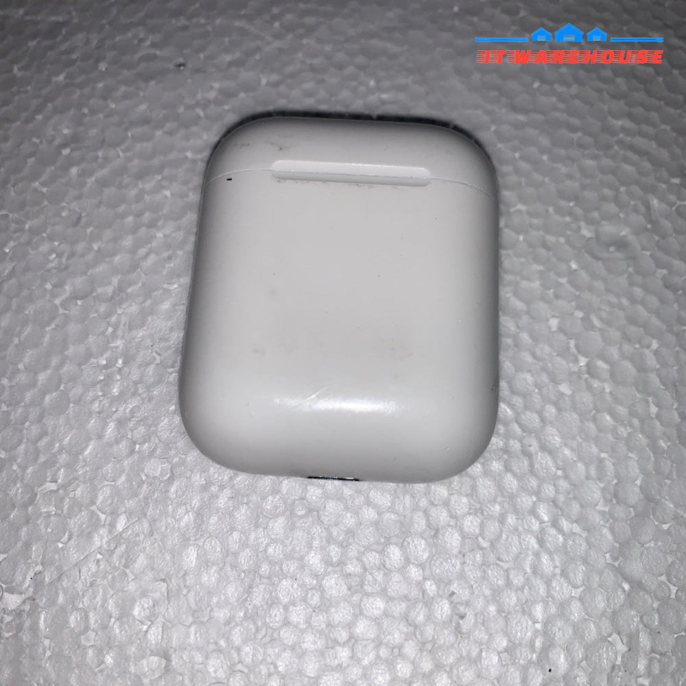 Apple AirPods 2nd Generation Wireless Ear Buds