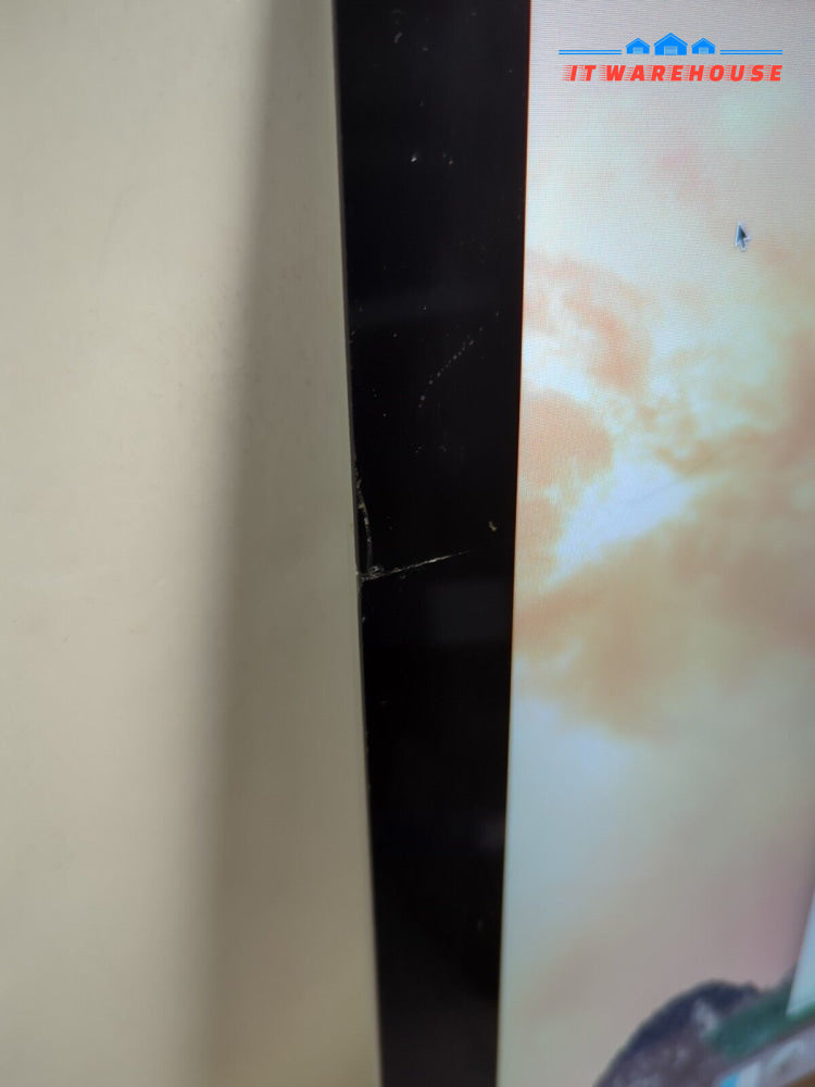 Apple iMac 2013 A1418 21.5’’ i5-4570R 2.7ghz/8GB RAM/250GB SSD /10.10 OS (*READ)-
