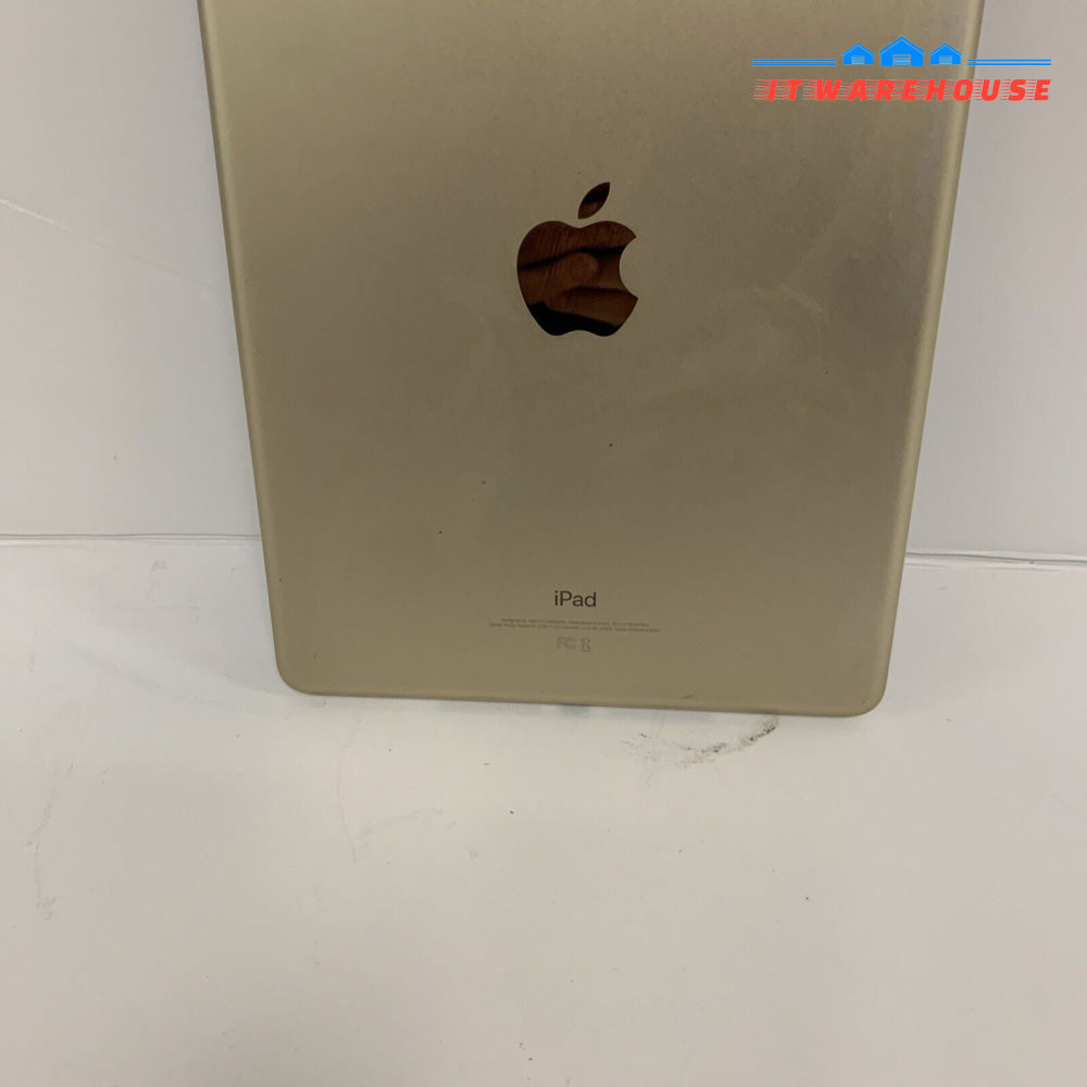 Apple iPad 5TH Gen 5 128GB (cracked Please Read carefully)