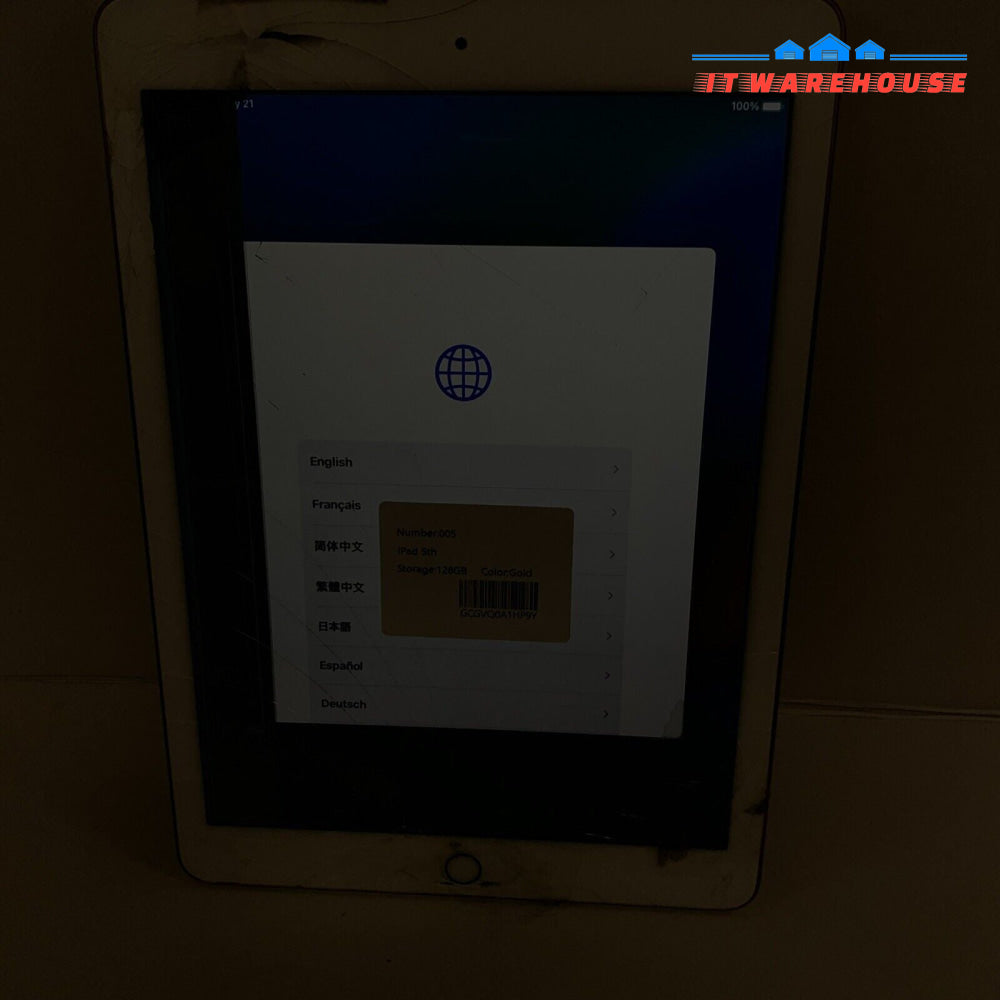 Apple iPad 5TH Gen 5 128GB (cracked Please Read carefully)