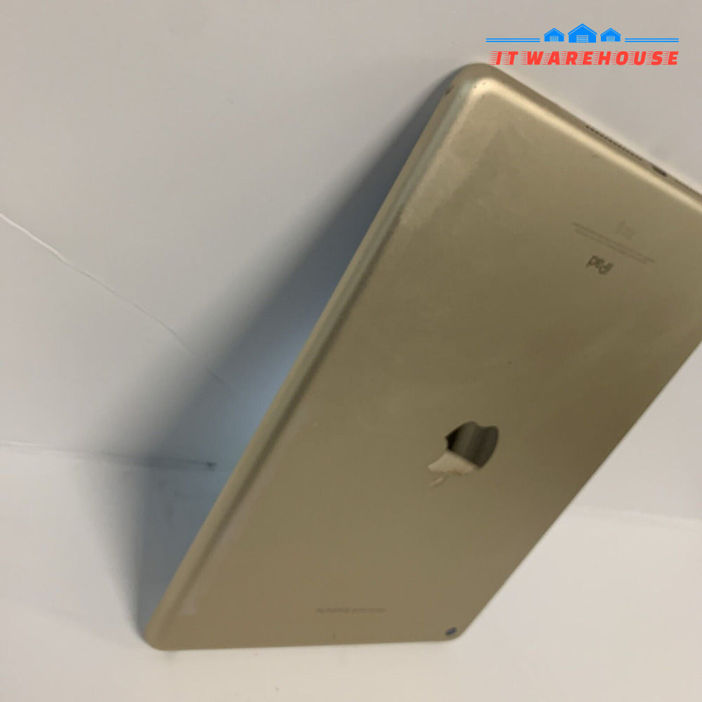 Apple iPad 5TH Gen 5 128GB (cracked Please Read carefully)