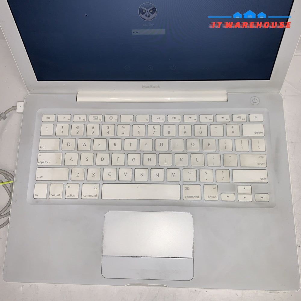 Apple MacBoo 2007 Duo core OS X 10.7.5 (read)