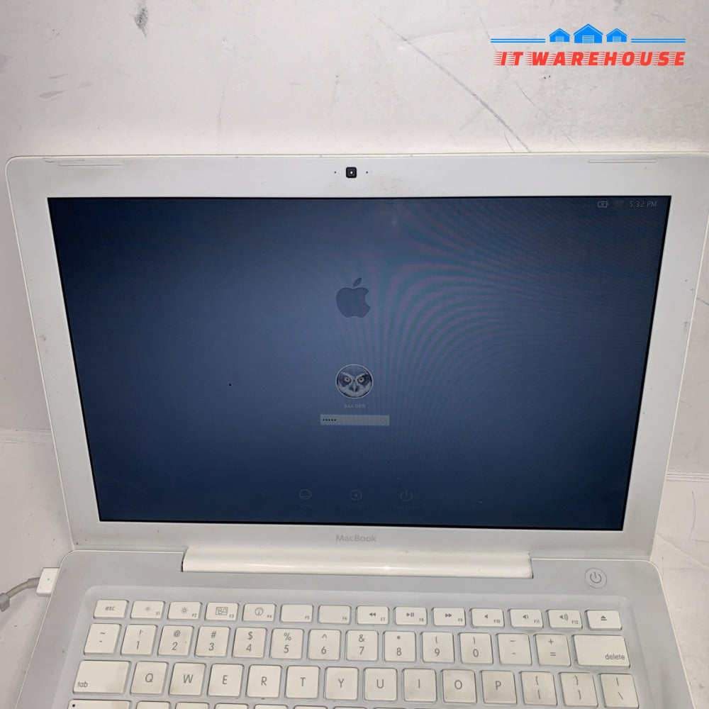 Apple MacBoo 2007 Duo core OS X 10.7.5 (read)
