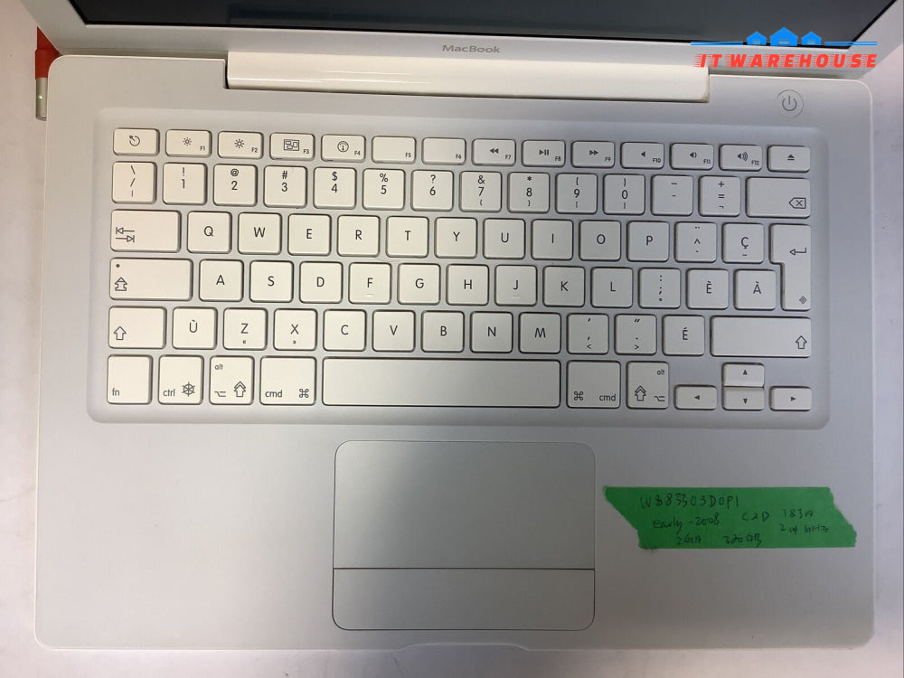 Apple Macbook 13"Laptop Mid-2008 Intel C2D 2.4GHz 2GB RAM 320GB HDD