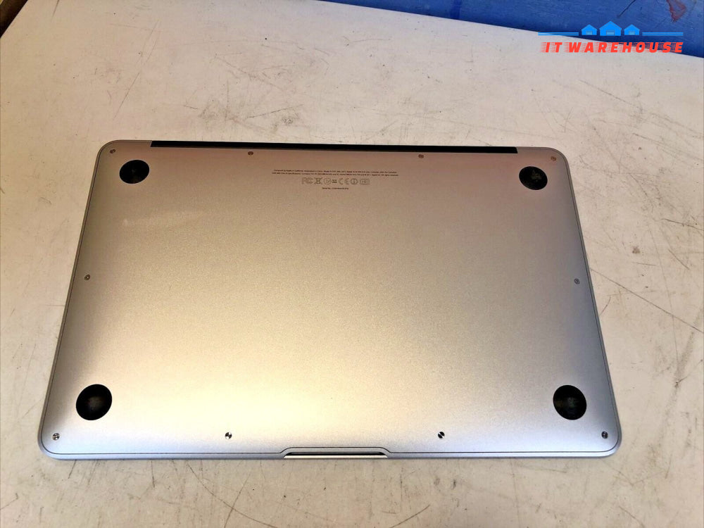 $ Apple MacBook Air 11’’ A1370 MID 2011 i5-2467M 1.6GHz/4GB/no HDD - LCD cracked