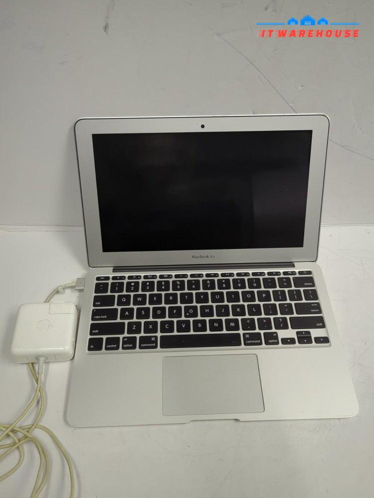 Apple MacBook Air A1465 11.6’’ /Core i5-5250U 1.6GHz/ 4GB/ 256GB SSD/AC /10.11