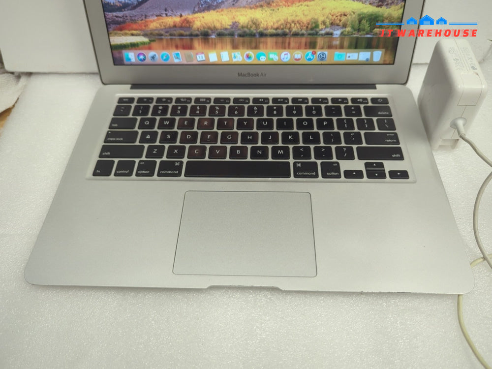Apple MacBook Air A1466 2012 13" /i5- 1.8GHz/4GB RAM/ 128GB SSD/ 10.13 -