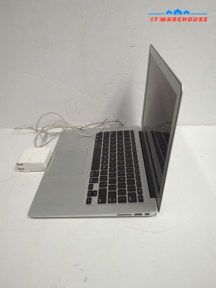 Apple MacBook Air A1466 2015 13.3’’ Intel i5-5250U/4GB DDR3/256GB SSD /OS 10.10