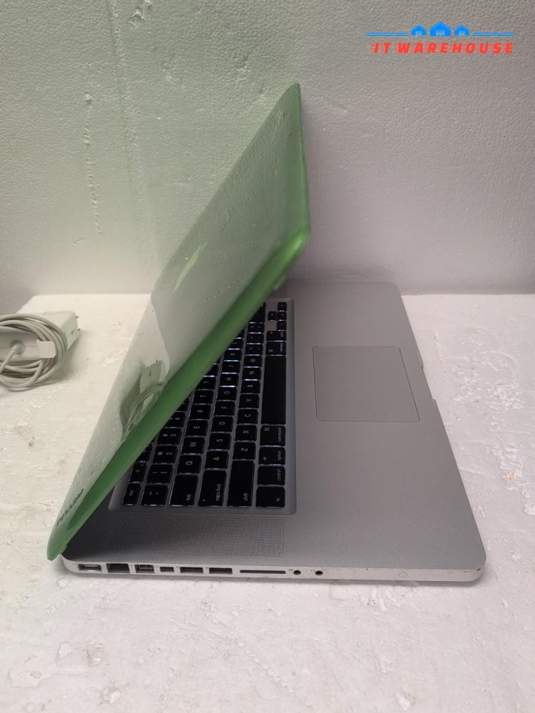 Apple Macbook Pro 15" A1286 2008 C2D-2.8GHz CPU/4GB RAM/500GB HDD/10.10 -