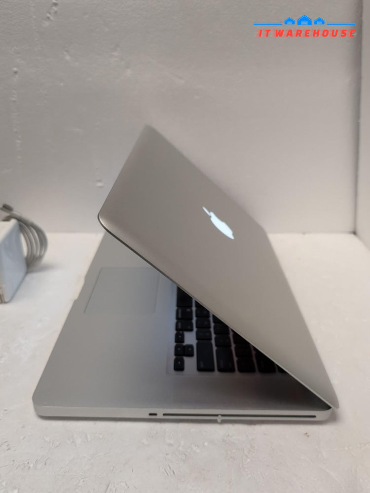 Apple Macbook Pro 15" A1286 2010/ i7-620M 2.66GHz/8GB /240GB SSD/10.13 (READ) -