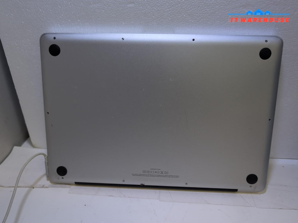 Apple Macbook Pro 15" A1286 2011/ i7 - 2.0GHz/4GB /500GB HDD/10.13 (READ) -
