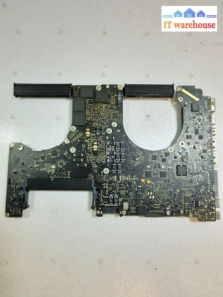 Apple Macbook Pro A1286 15'' 820-2915-A Logic Board 639-2231 A (FOR PARTS)-