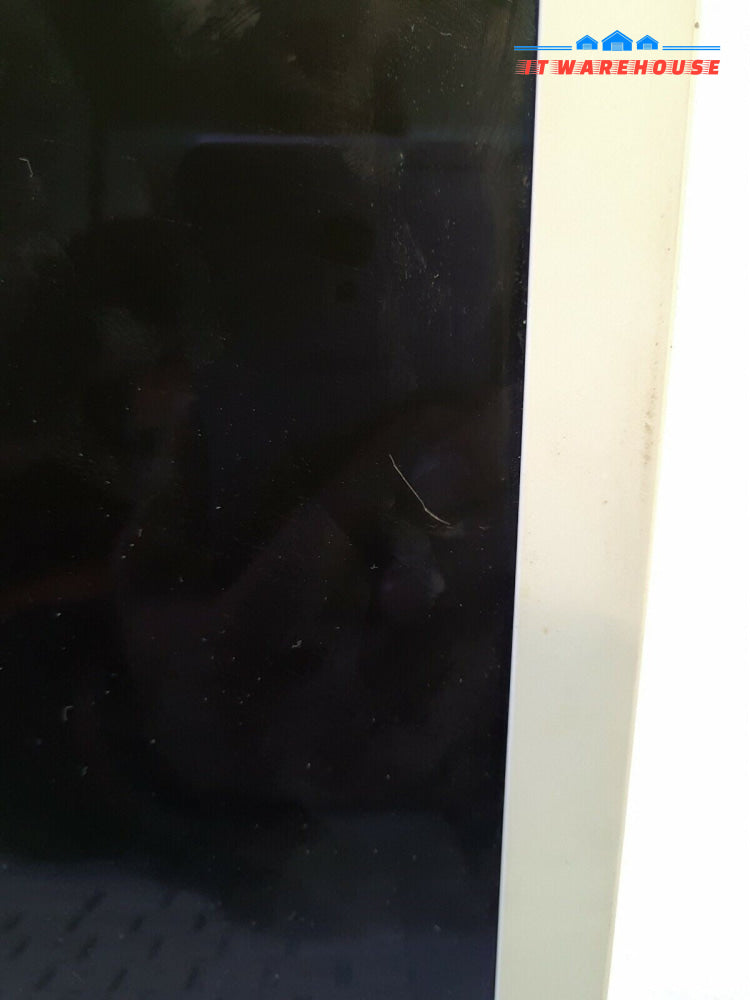 - (AS IS) 2x Apple A1181 MacBook 2007  W/C2D 2.4ghz /2G /160G HDD (NO AC/NO BAT)