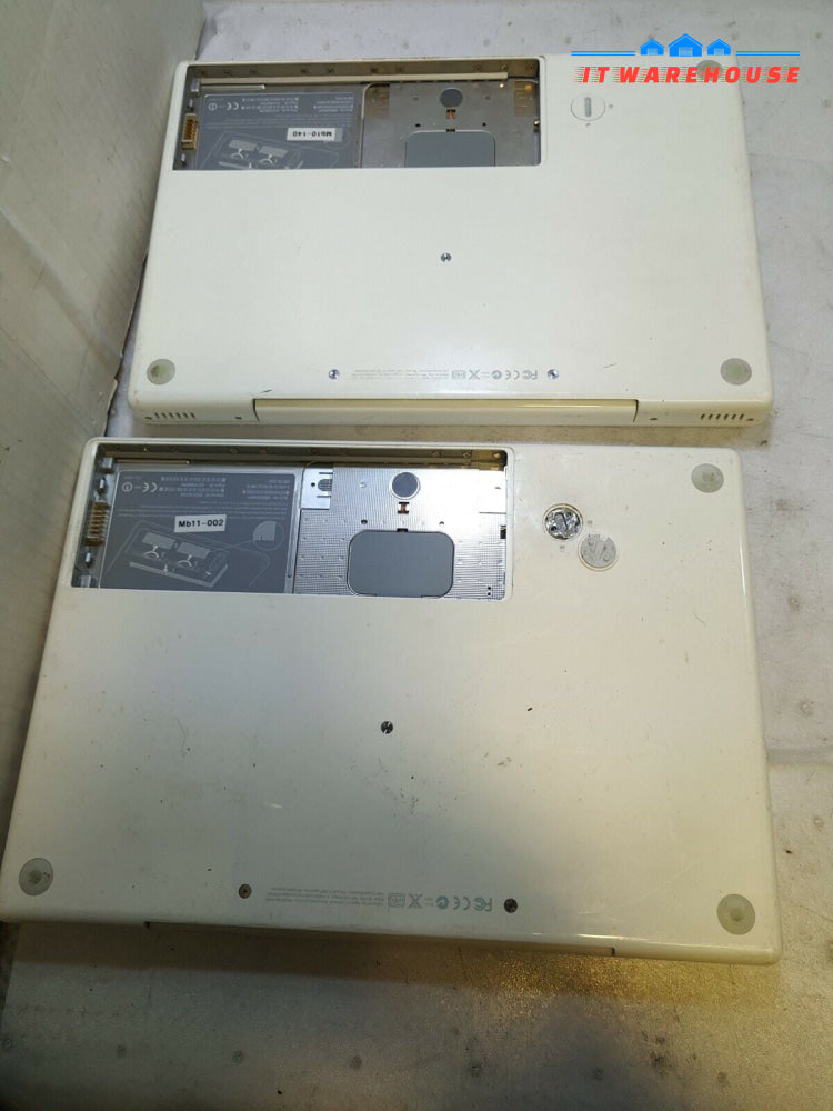 - (AS IS) 2x Apple A1181 MacBook 2007  W/C2D 2.4ghz /2G /160G HDD (NO AC/NO BAT)