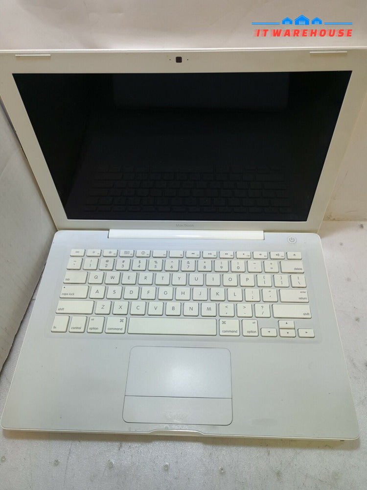 - (AS IS) 2x Apple A1181 MacBook 2007  W/C2D 2.4ghz /2G /160G HDD (NO AC/NO BAT)