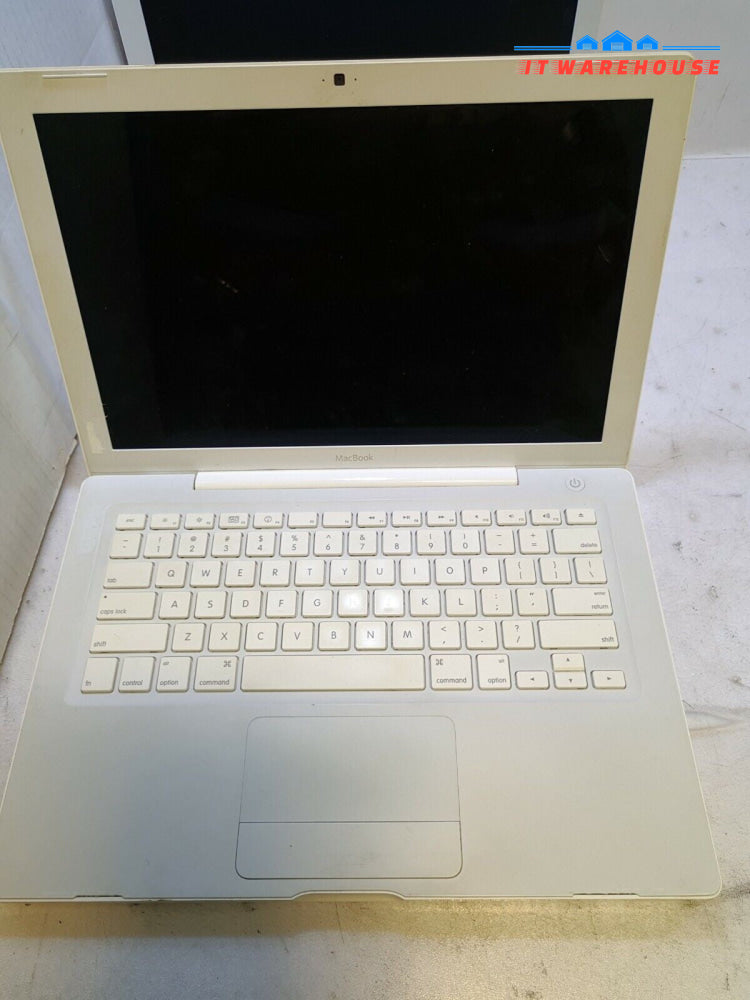 - (AS IS) 2x Apple A1181 MacBook 2007  W/C2D 2.4ghz /2G /160G HDD (NO AC/NO BAT)