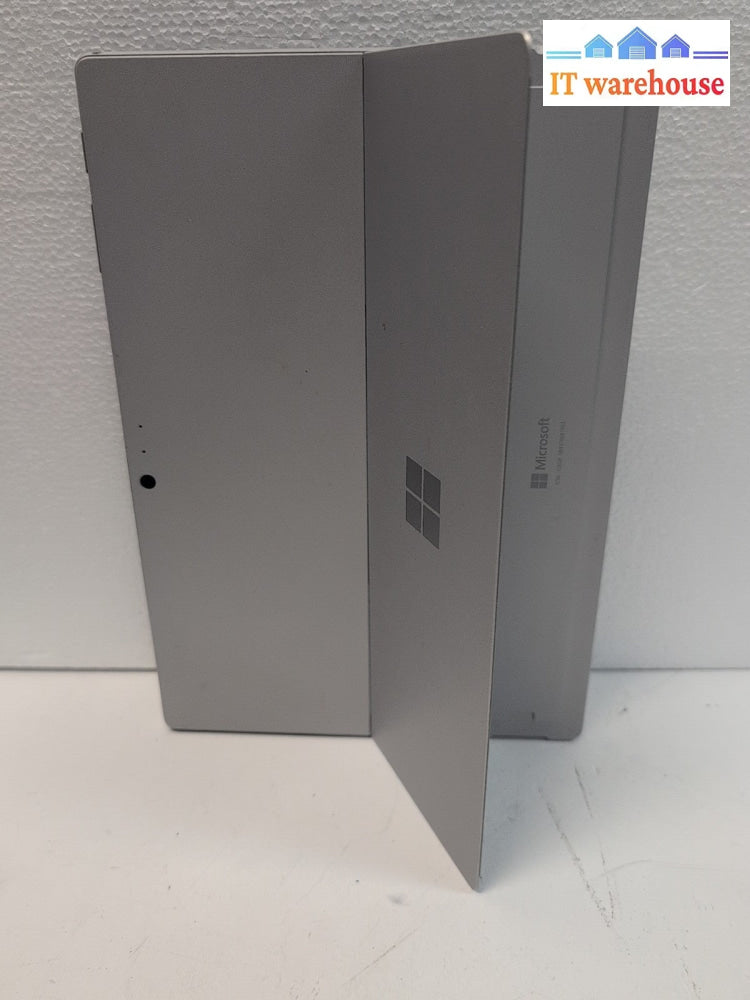 (AS IS) Microsoft Surface Pro 1796 12.3” (SSD and Touch Screen issues) -